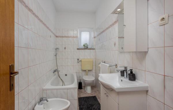 Apartment Sabina&Zoran Malinska Esterno foto
