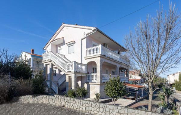 Apartment Sabina&Zoran Malinska Esterno foto