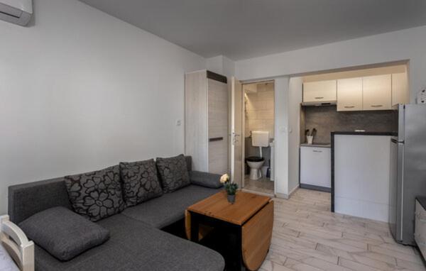 Apartment Sabina&Zoran Malinska Esterno foto
